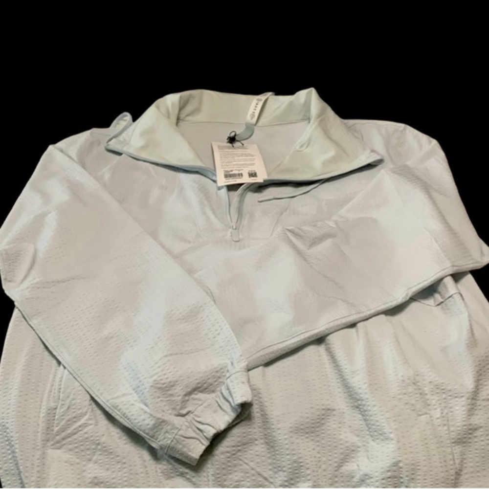 Lululemon packed light pullover